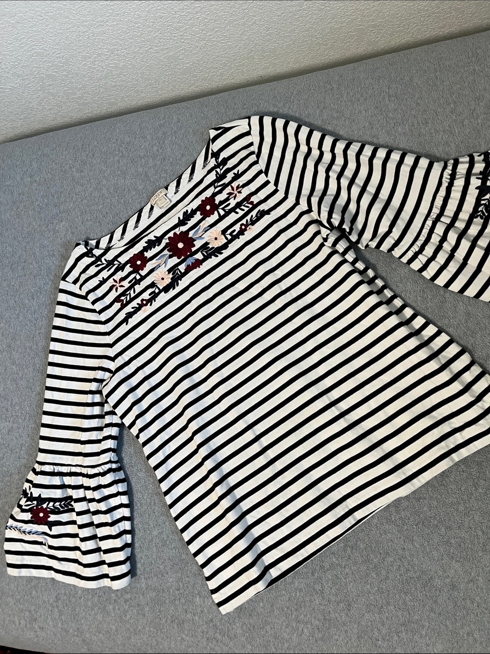 J Crew Floral Embroidered Striped Top XL Coastal Bell Sleeves Boho